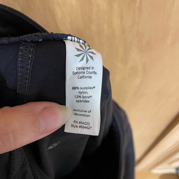 ATHLETA-Bettona Stretch/Travel Pants Pull On Stretchy Size medium - Picture 6 of 6